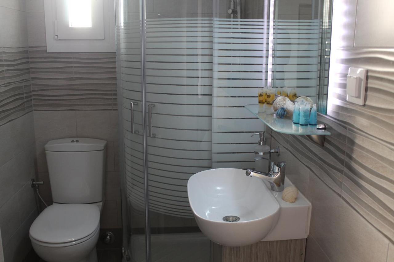 Vakis Apartments Romanon Exterior foto